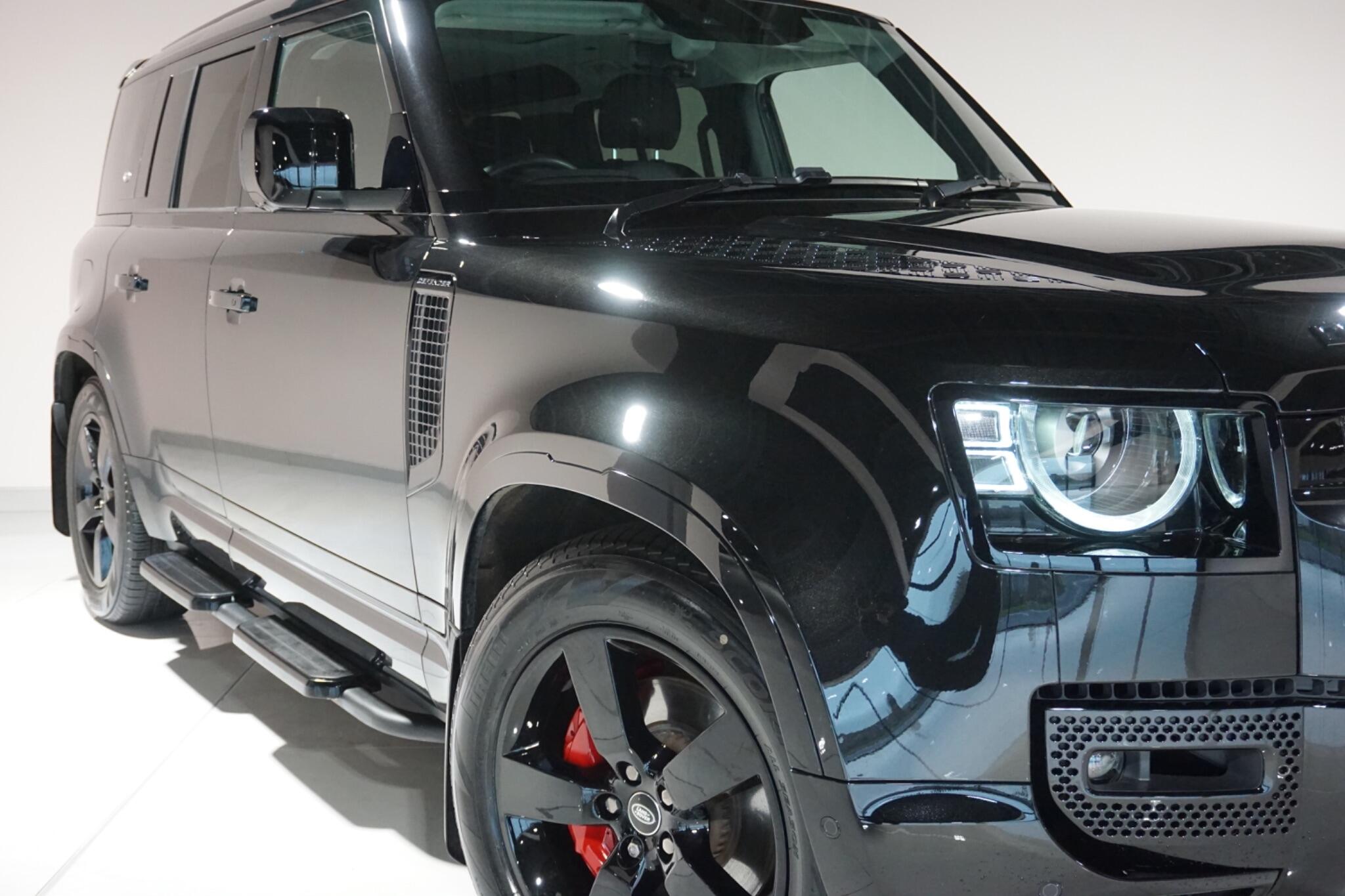 Land Rover Defender 110 2.0 P400e 15.4kWh XS Edition SUV 5dr Petrol Plug-in Hybrid Auto 4WD Euro 6 (s/s) (404 ps)